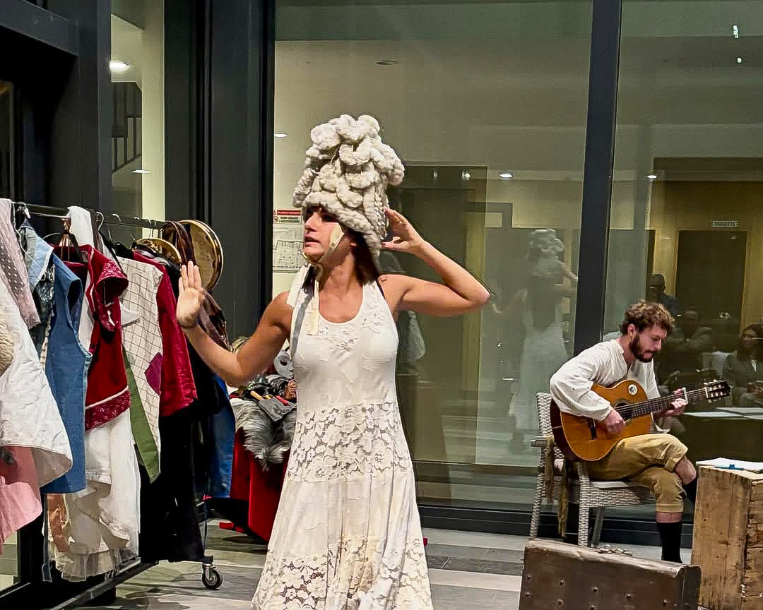 Featured image for ““L’ultima notte”: teatro, giovani e cooperazione alla Casa del Socio di Caravaggio”