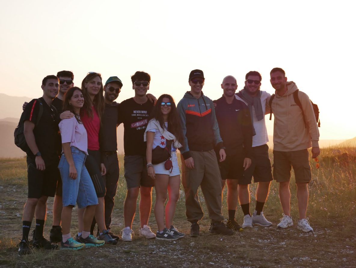 giovanisocibcc-pratola-peligna-connessioni-al-tramonto-foto-di-gruppo