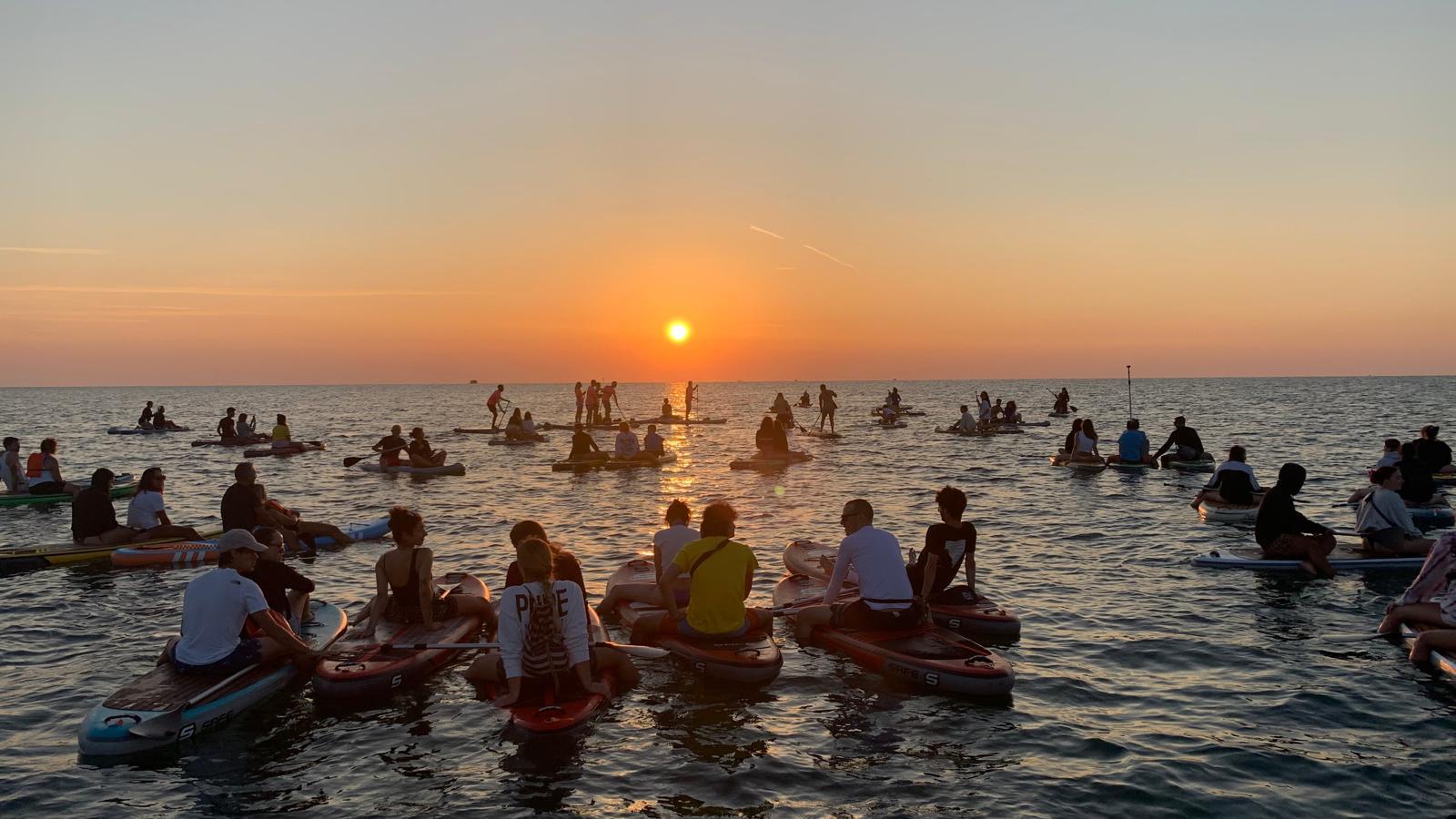 Featured image for “L’alba in Sup dei Giovani Soci RomagnaBanca”