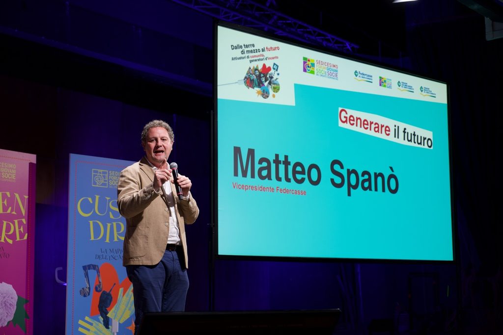 Matteo Spanò, Vicepresidente di Federcasse sul palco del 16° Forum dei Giovani Soci e Socie BCC