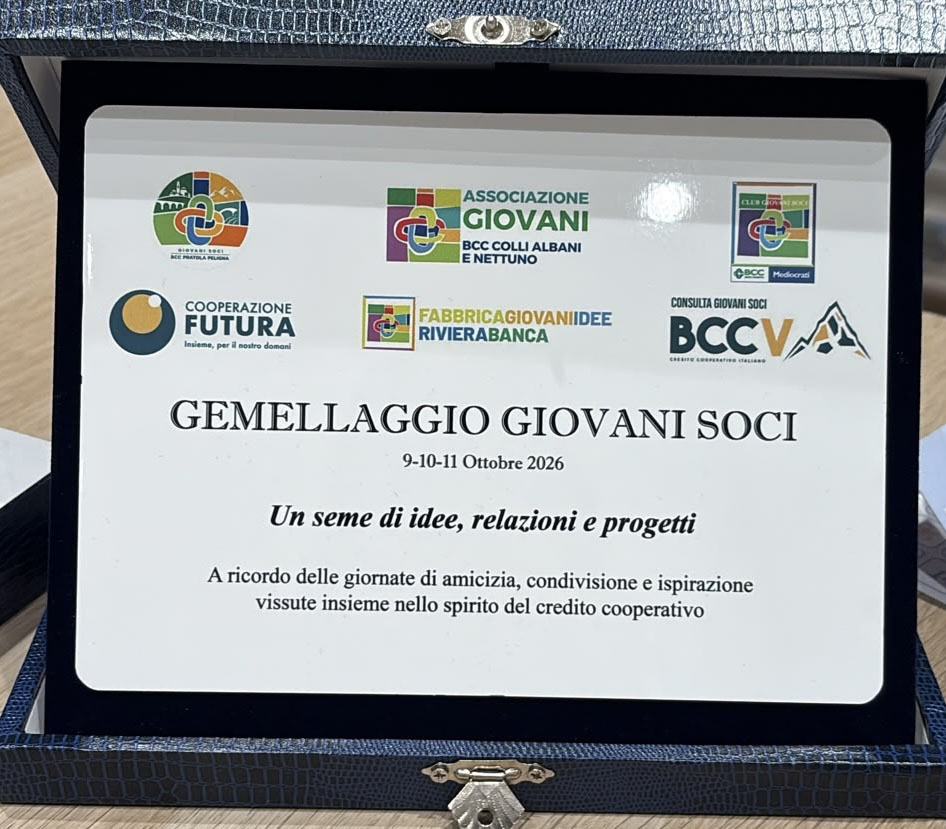 Targa commemorativa del Gemellaggio Giovani Soci del 9-11 ottobre 2026 con i loghi dei sei gruppi coinvolti